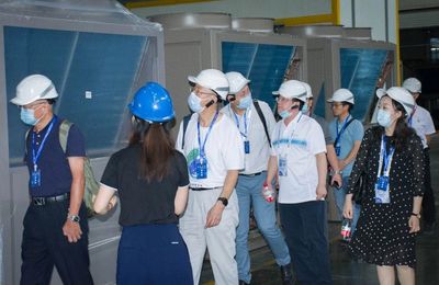 深耕細(xì)分領(lǐng)域,綠色智慧發(fā)展 | 2020中國(guó)制冷展高端用戶(hù)觀摩團(tuán)活動(dòng)暨美的中央空調(diào)重慶生產(chǎn)基地參觀交流活動(dòng)成功舉辦