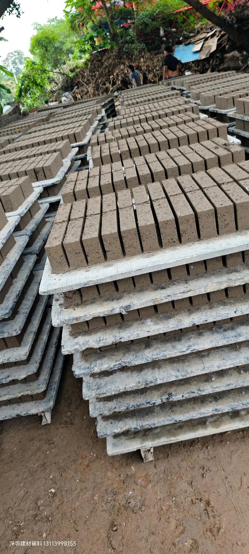 建筑裝飾材料在工程中的應(yīng)用與發(fā)展趨勢(shì)